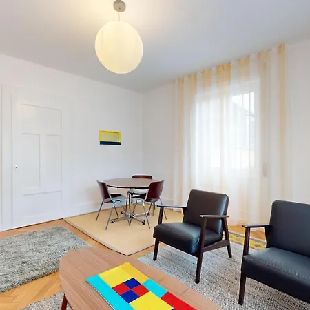 Charming Flat In The Heart Of Sierre