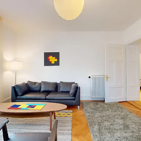 Lejlighed Charming Flat In The Heart Of