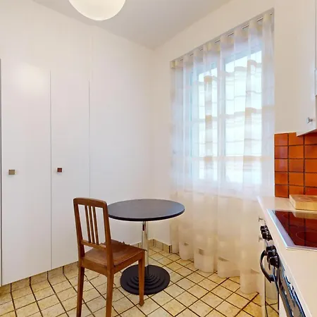 Charming Flat In The Heart Of Apartamento *